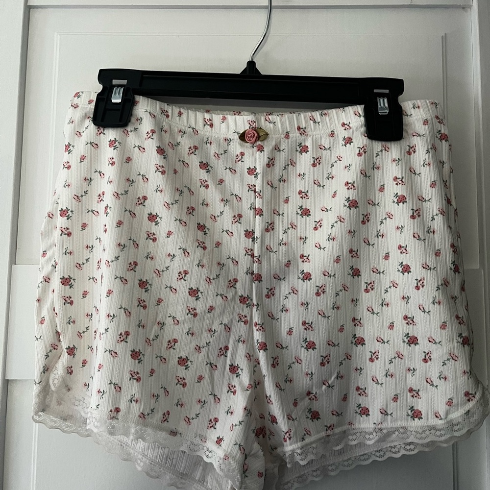 SHEIN White Floral Pajama Shorts
